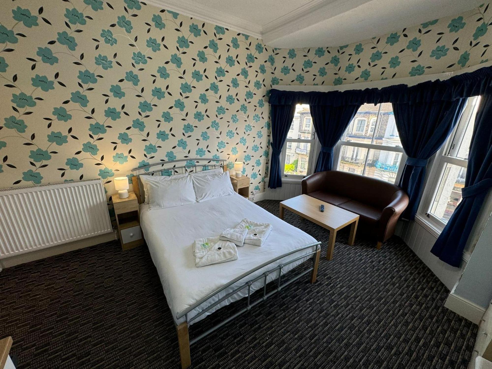 The Paradise Guest House 그레이트야머스 외부 사진